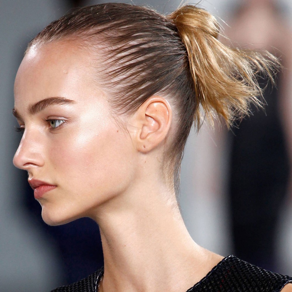 23 WAYS TO TIE YOUR HAIR Colleen